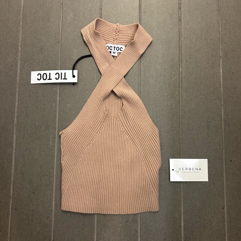 Tic Toc Polly Knit Criss Cross Crop